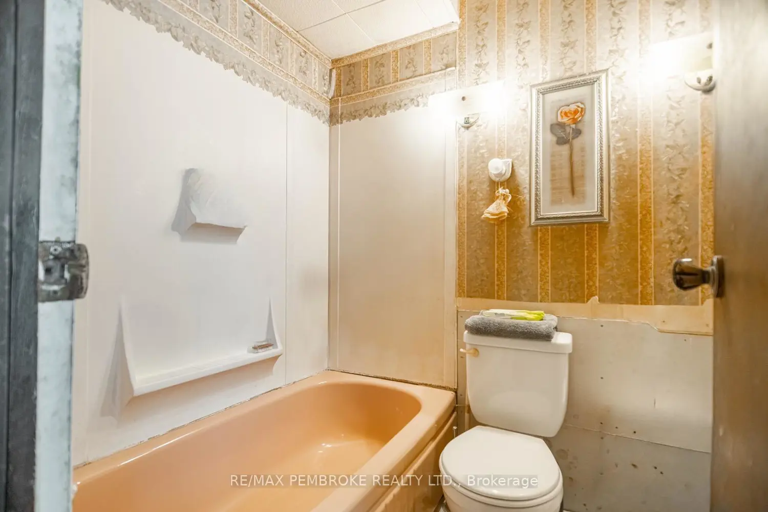 Additional image 14 of 476 Airport Road