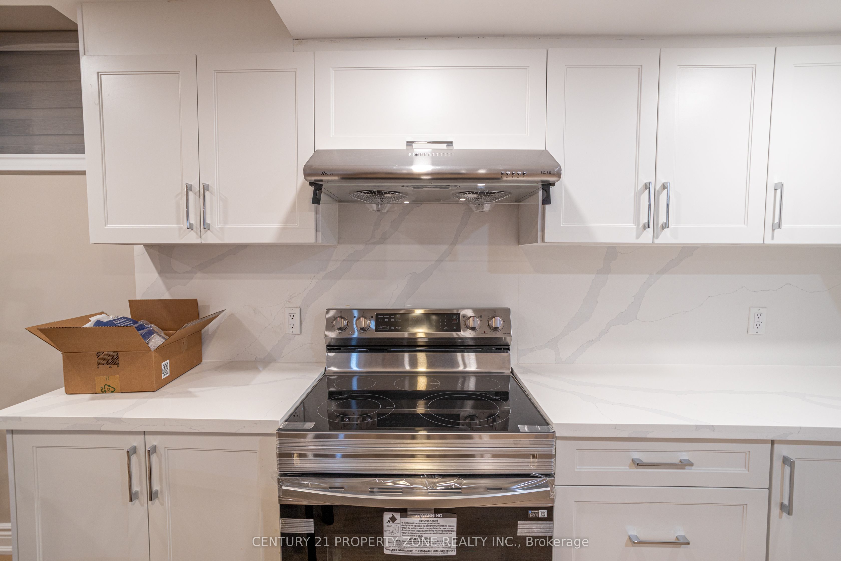 Additional image 6 of 2686 Ambercroft Trail, Mississauga, ON, L5M 4J9
