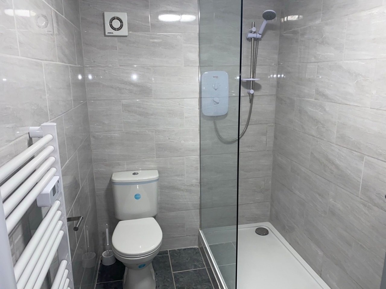 Additional image 2 of Room in a Shared House, Sherborne Grove, B1, N1 7GU