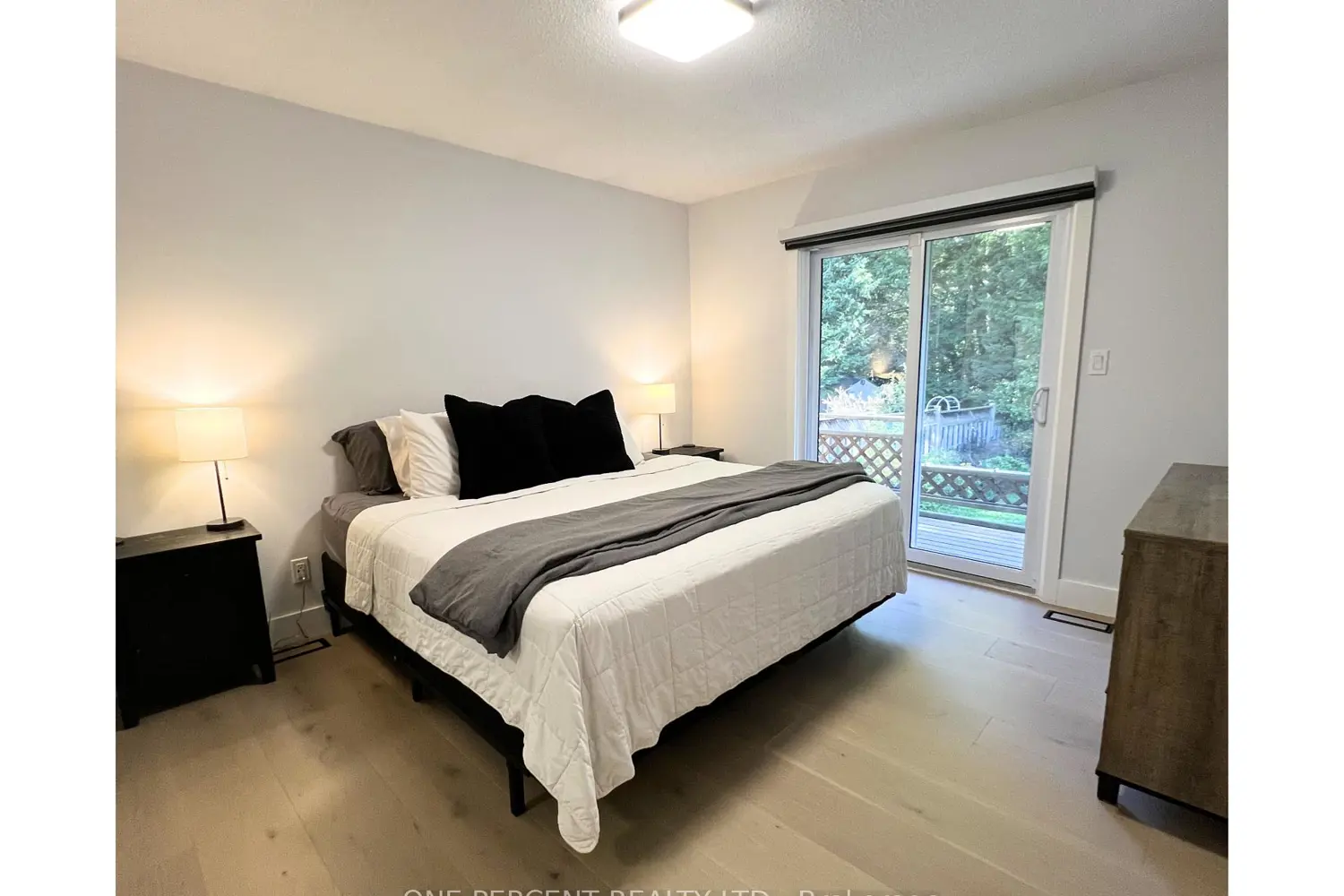 Additional image 7 of 49 Spruceside Crescent