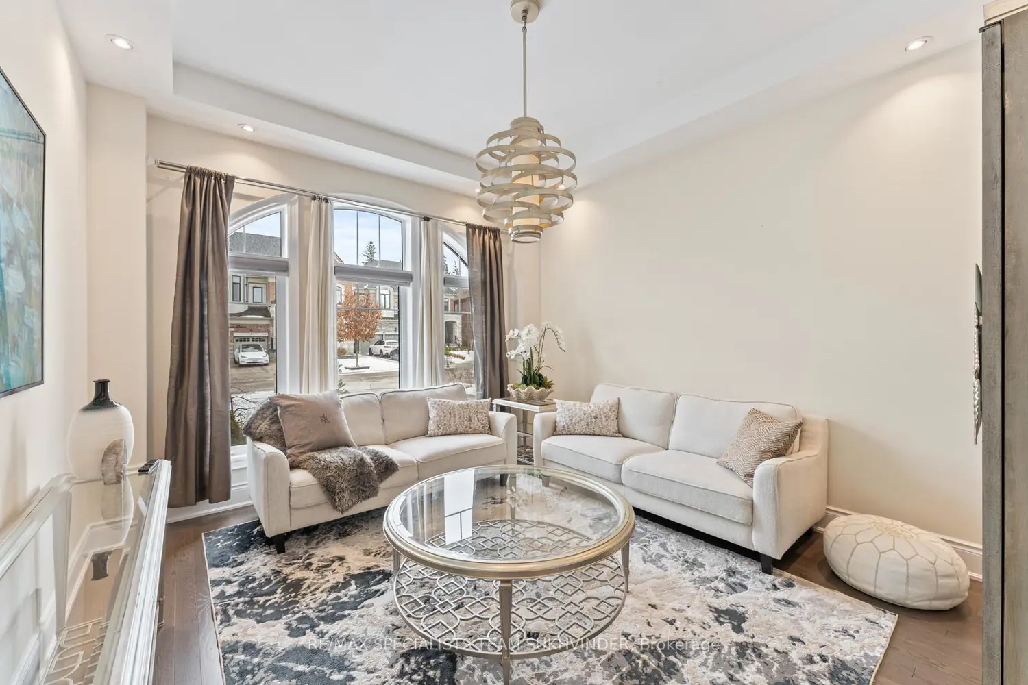 Additional image 3 of 51 Classic Drive