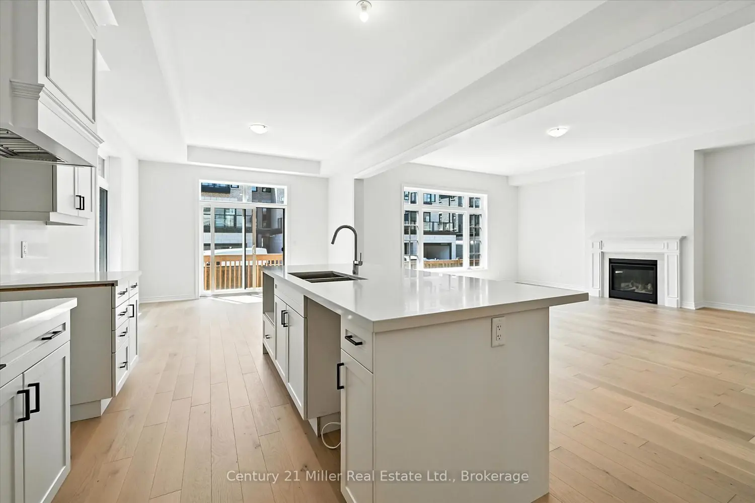 Additional image 8 of 3250 Millicent Avenue