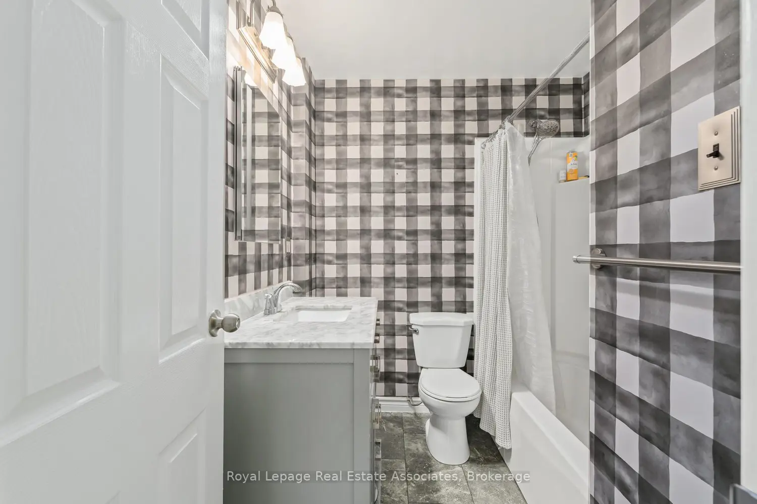 Additional image 8 of 67 Roseford Terrace