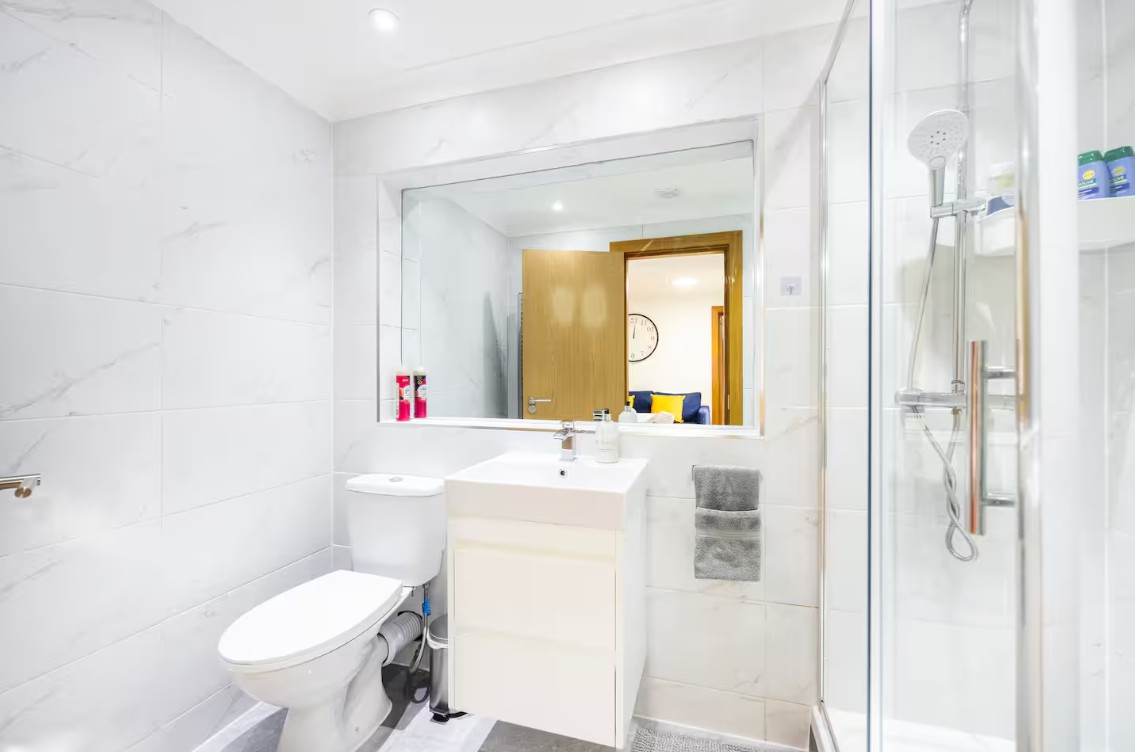 Additional image 14 of 2 Bed Flat, North End Road, W14, N1 7GU