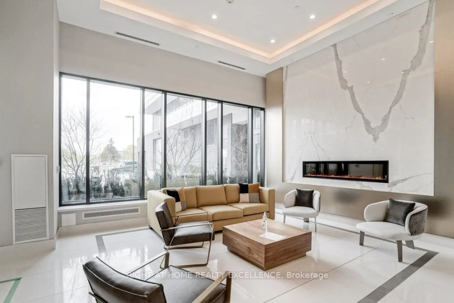 Additional image 18 of 65 Watergarden Drive 201