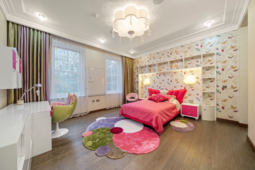 Additional image 15 of 6 bed detached house for saleEast Road, Weybridge KT13