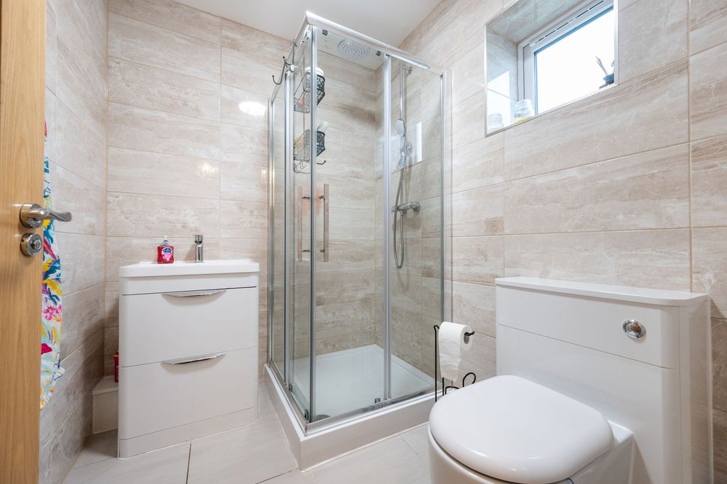 Additional image 15 of 5 bed detached house for sale1 Bankwood, Biggar Road, Carnwath, Lanark ML11