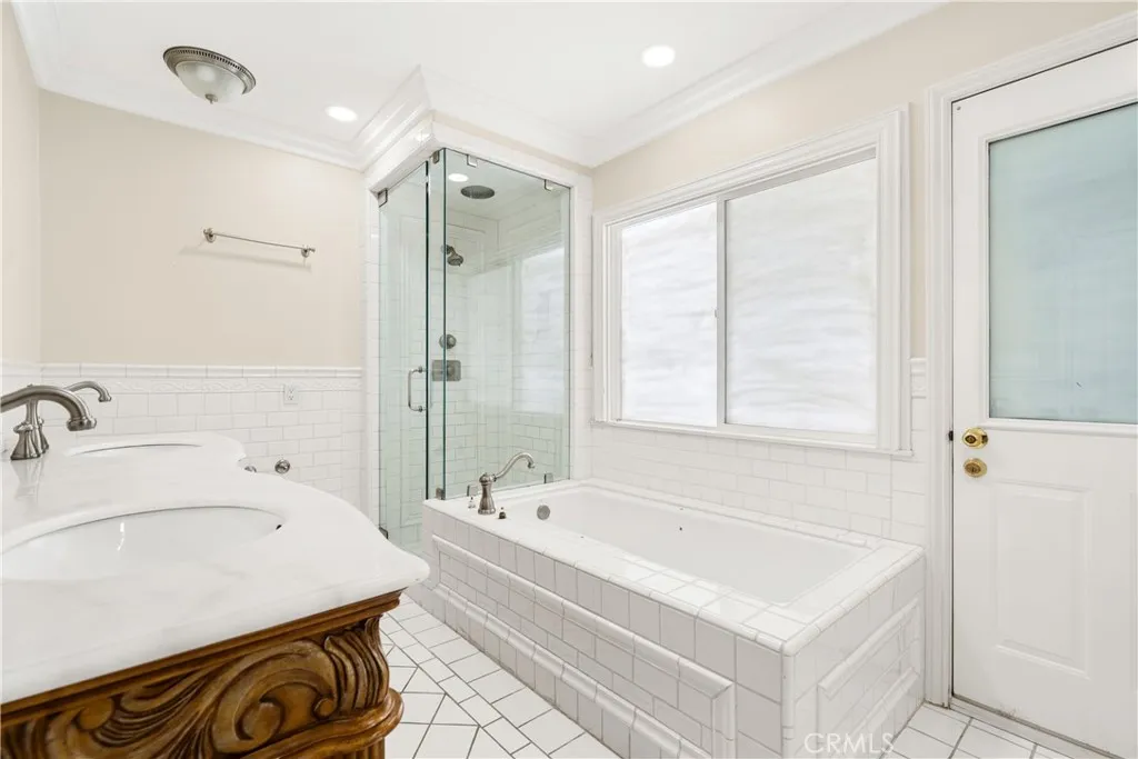 Additional image 16 of 19951 Lassen Street, Chatsworth, CA 91311