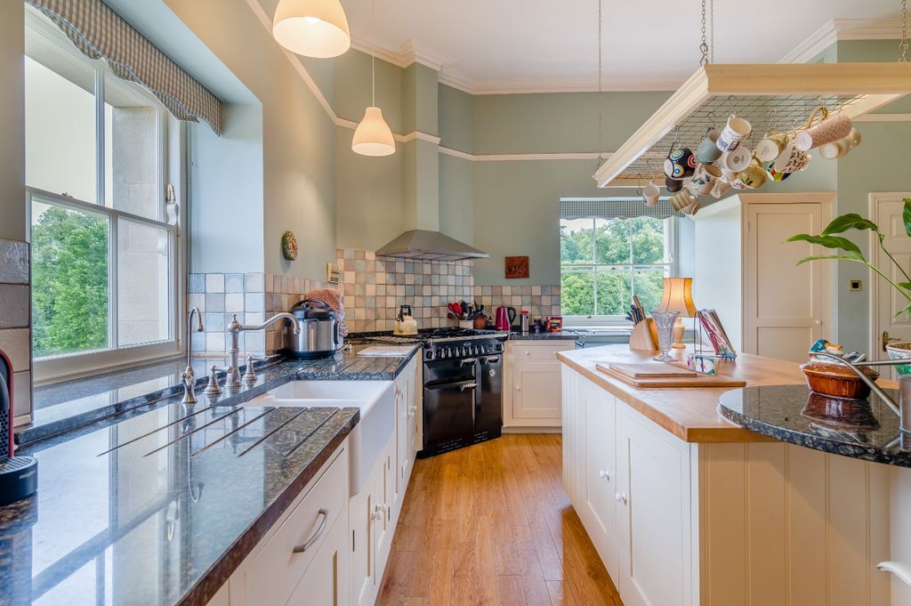 Additional image 3 of 3 bed flat for saleHeytesbury Park, Heytesbury, Warminster, Wiltshire BA12