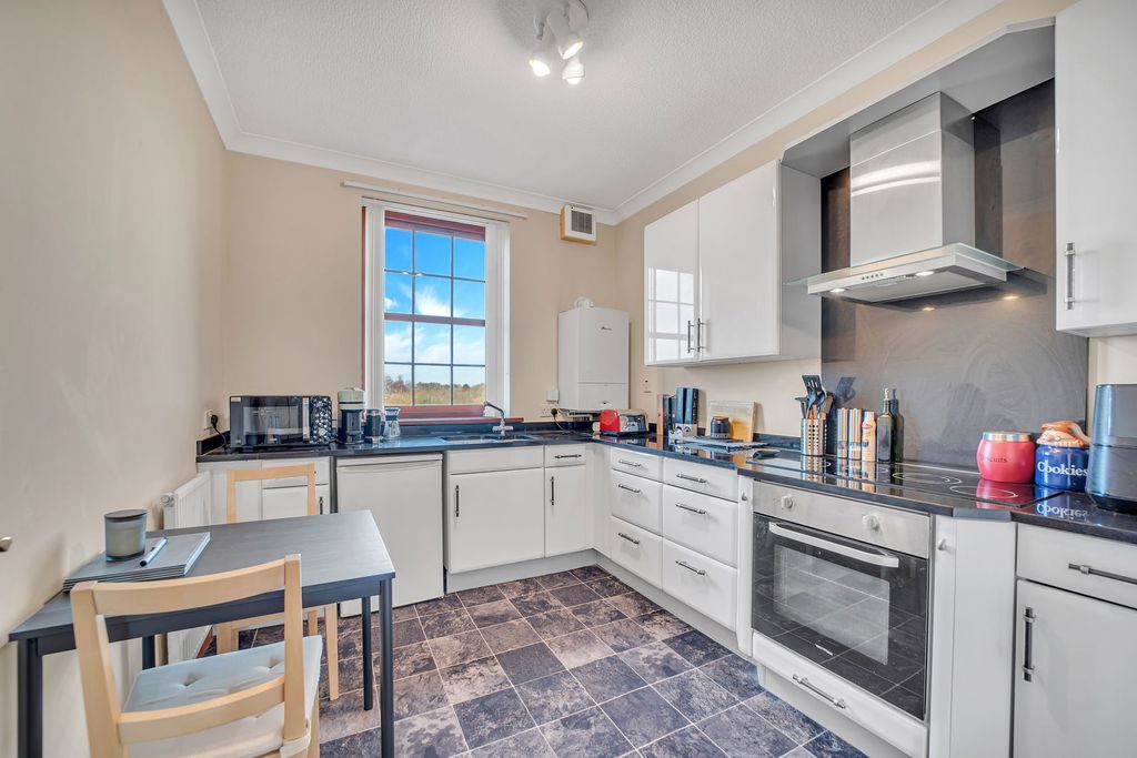 Additional image 4 of 2 bed flat for saleCastle Street, Dumfries DG1