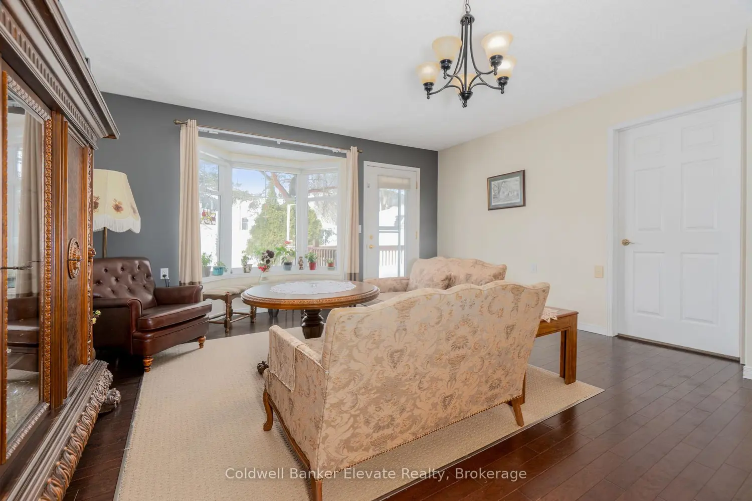 Additional image 7 of 2705 Kingsway Drive 42