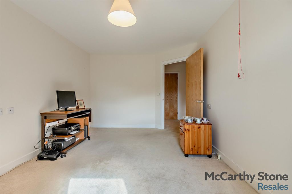 Additional image 14 of 2 bed flat for saleMonument Place, Endless Street, Salisbury SP1
