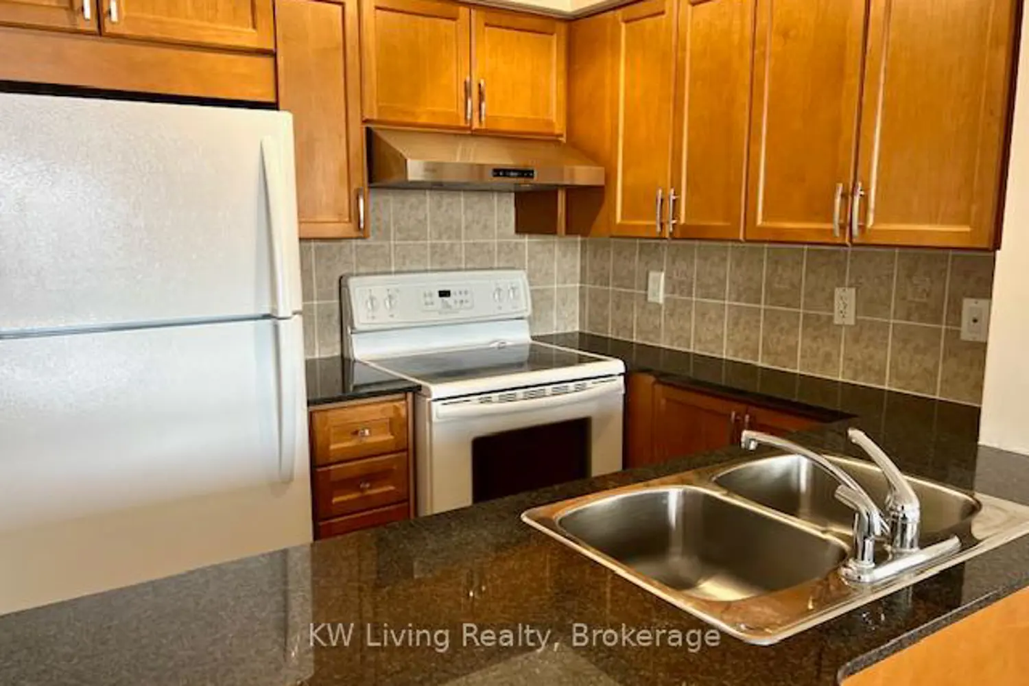 Additional image 12 of 18 Kenaston Gardens 1301