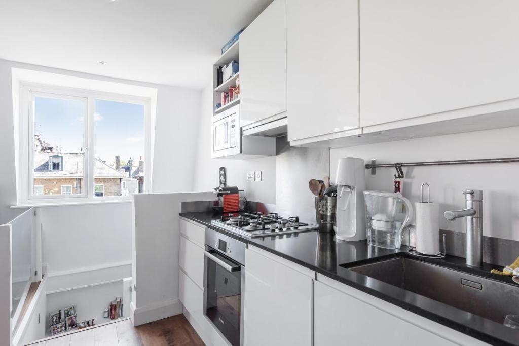 Additional image 5 of 1 Bed Flat, Westgate Terrace, SW10, N1 7GU