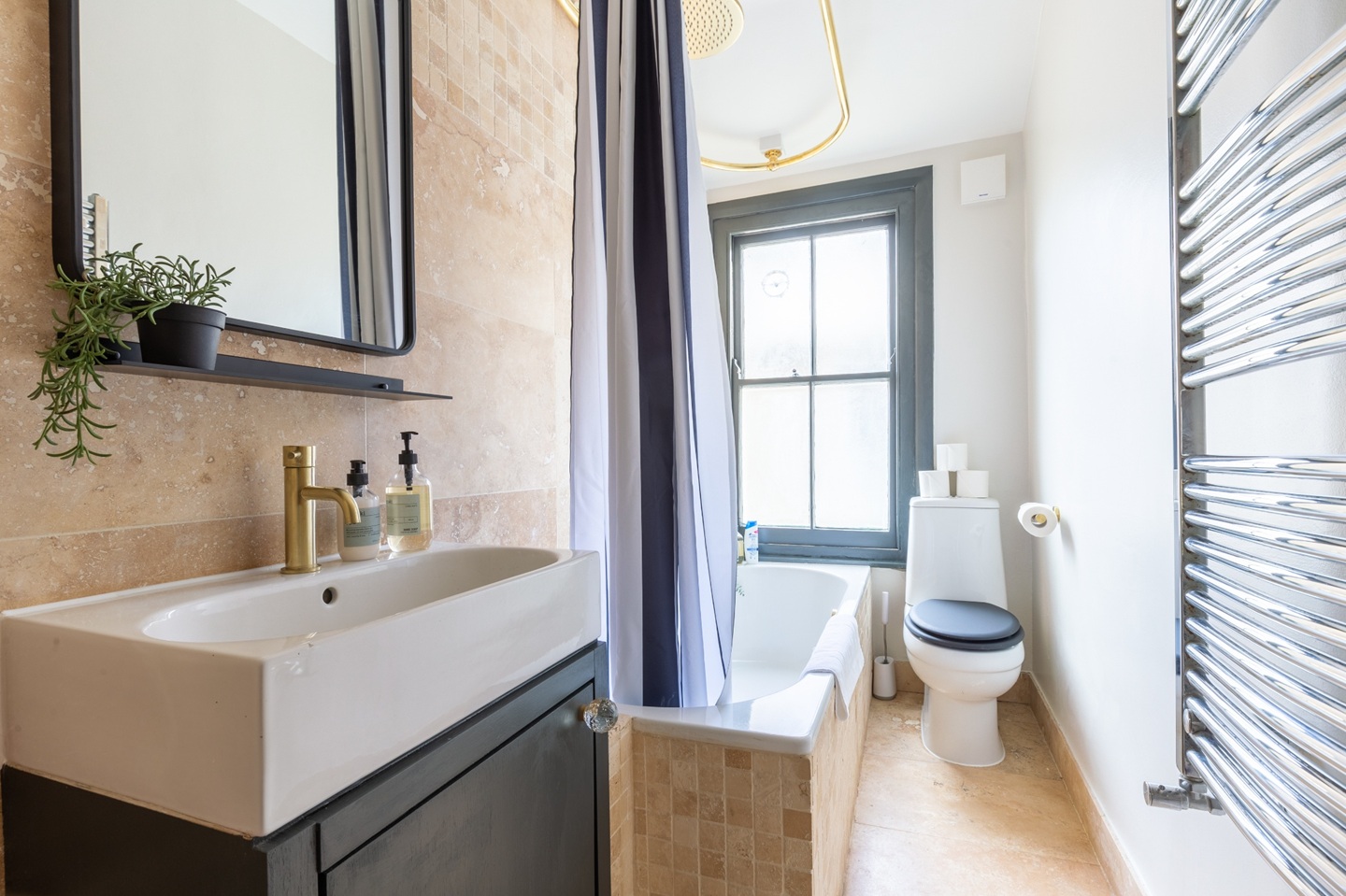 Additional image 5 of 3 Bed Flat, Cato Road, SW4, N1 7GU