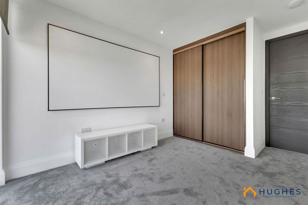 Additional image 13 of 2 bed flat for saleHallam Towers, Fulwood Road, Ranmoor, Sheffield S10