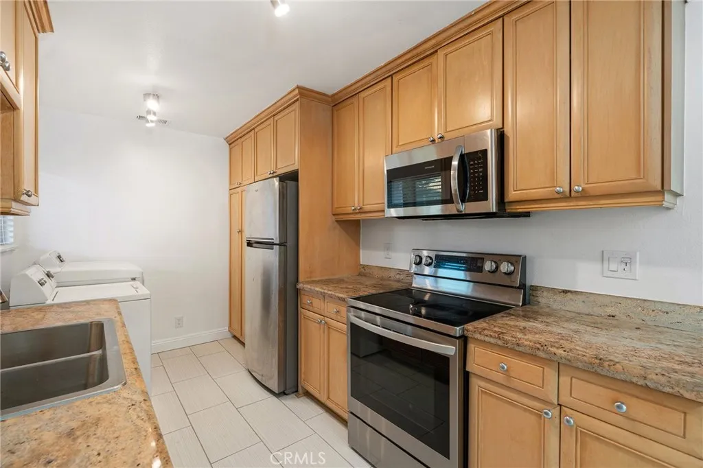 Additional image 33 of 4726 Park Granada Unit 216, Calabasas, CA 91302