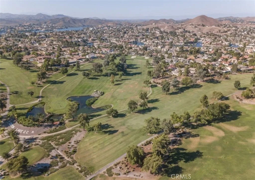 30461 Sparkle, Canyon Lake, CA 92587