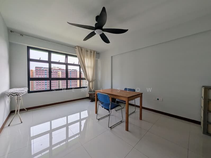 601D Tampines Avenue 9