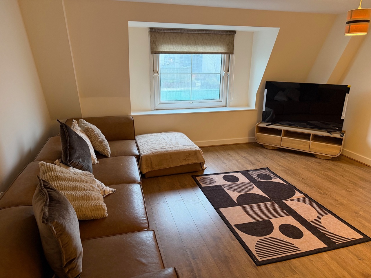 2 Bed Penthouse, City Central, LS1, N1 7GU