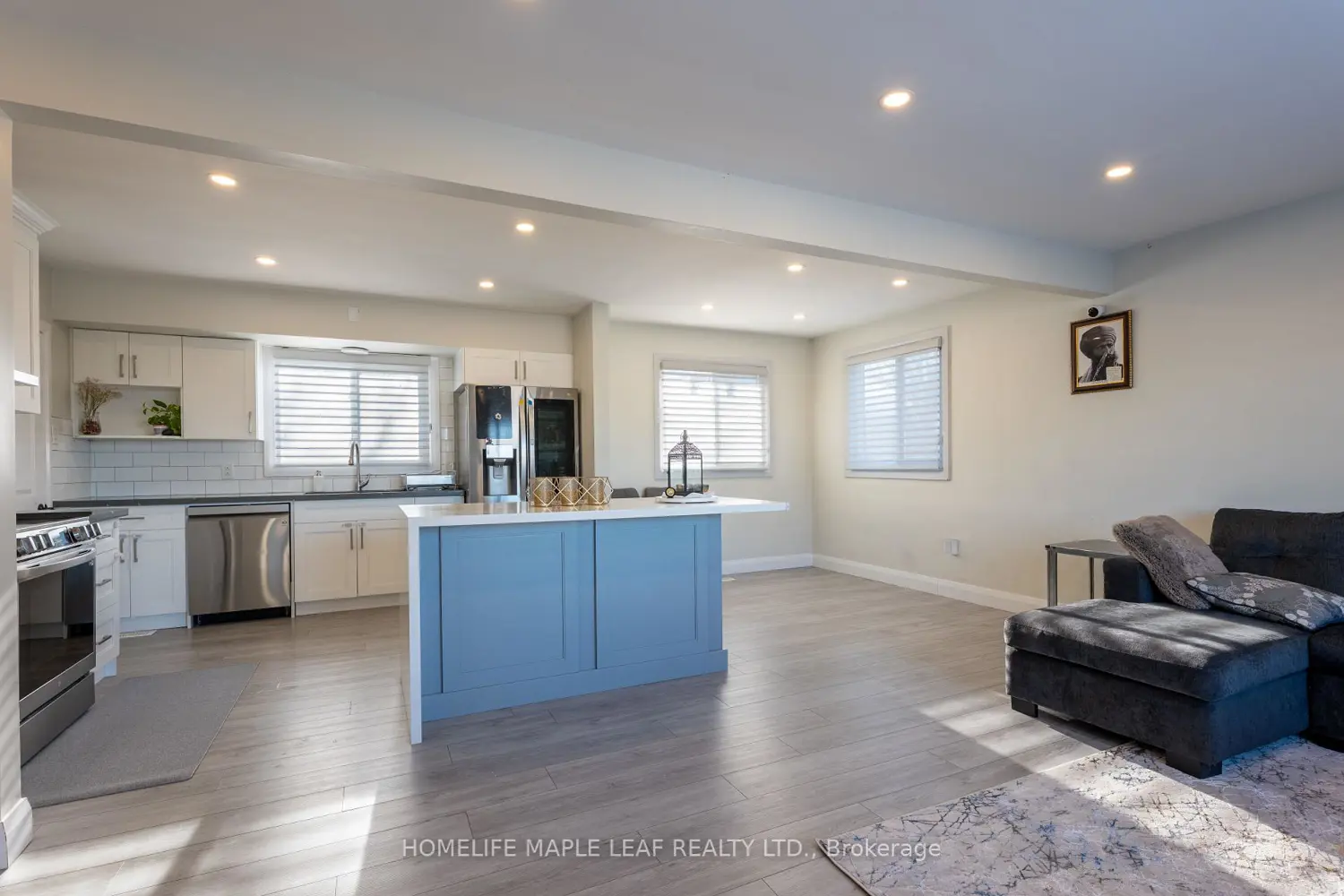 Additional image 5 of 936 Alice Street