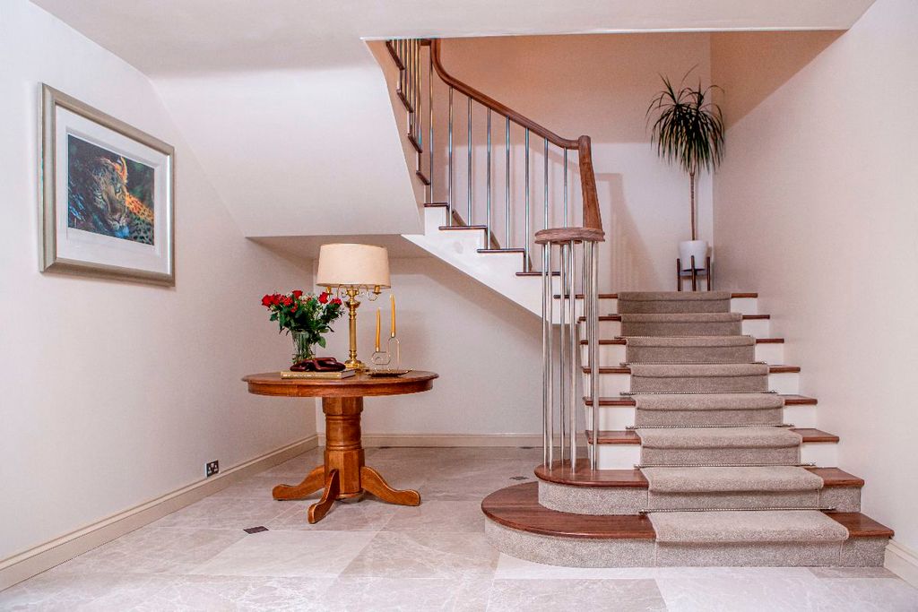 Additional image 11 of 4 bed detached house for saleThe Ridgeway, Eastbourne BN20