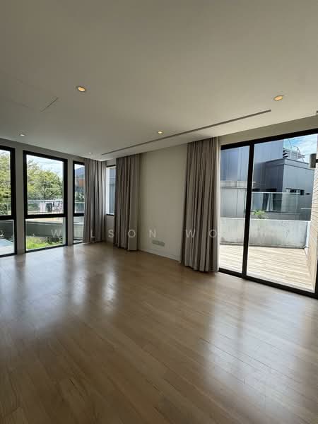 Additional image 10 of Paradise Island