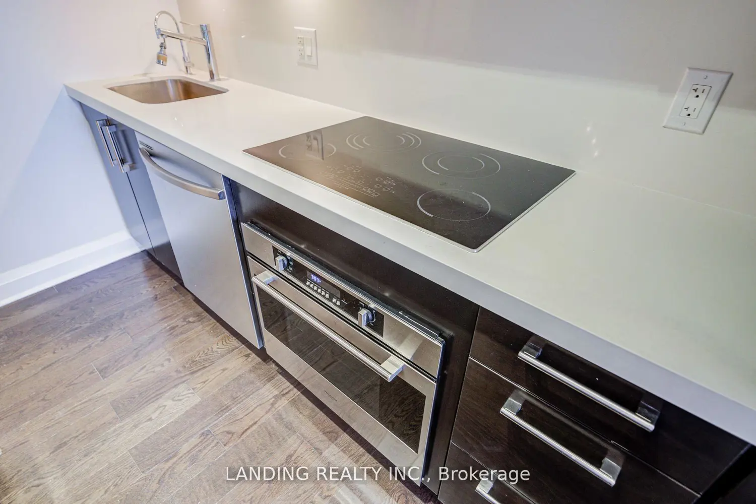 Additional image 8 of 65 St Mary Street 2608