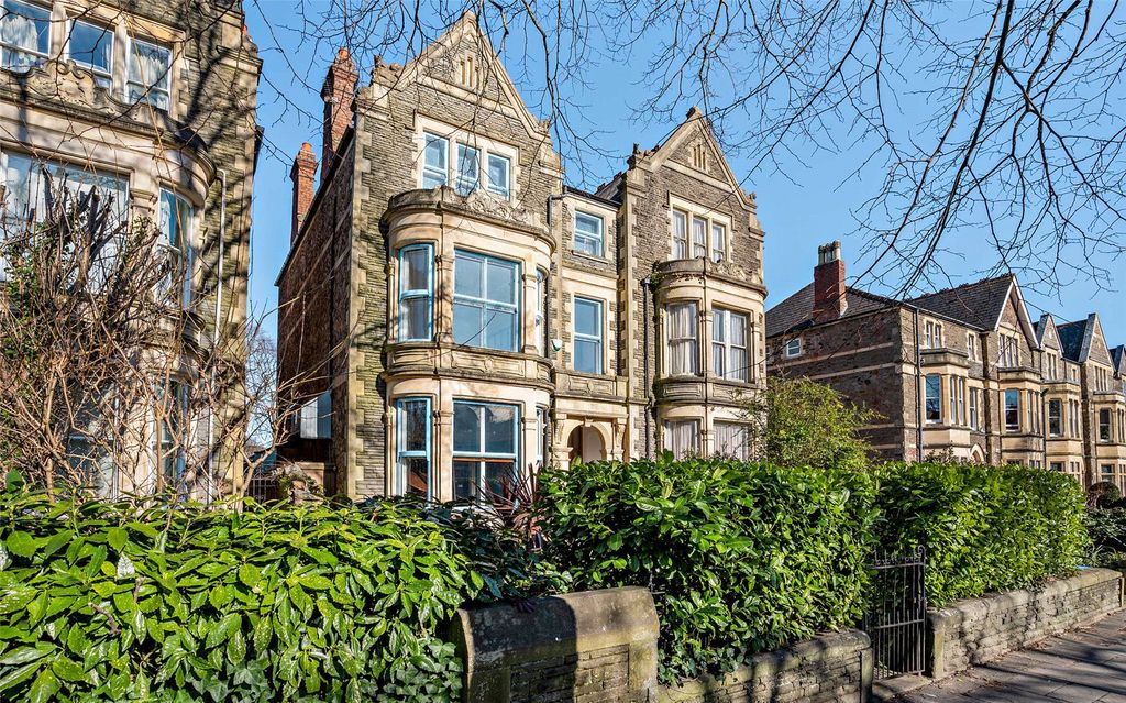 5 bed semi-detached house for saleCathedral Road, Cardiff CF11