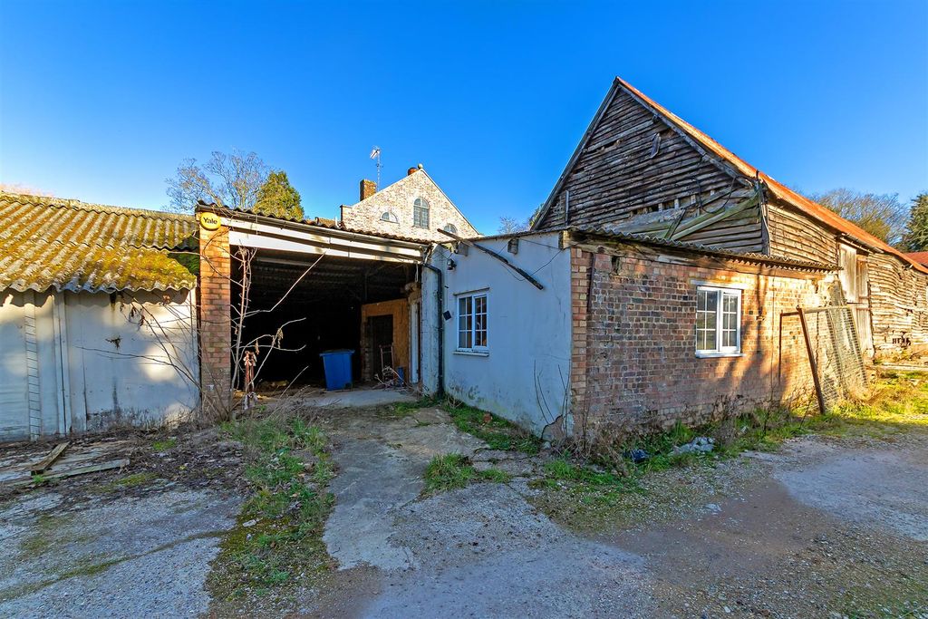 Land for saleSewell, Dunstable LU6 photo 3
