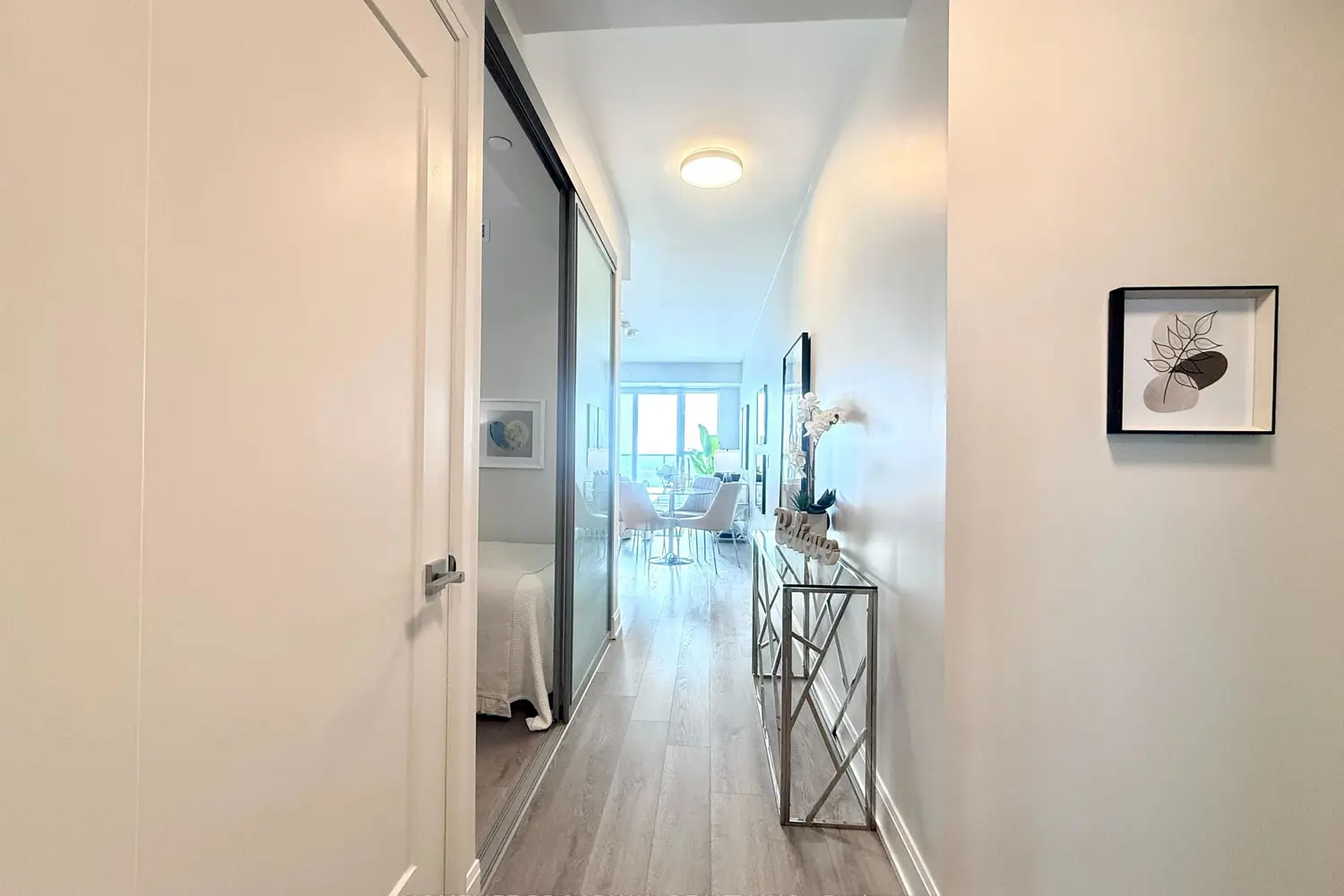 Additional image 8 of 12 Gandhi Lane 2806