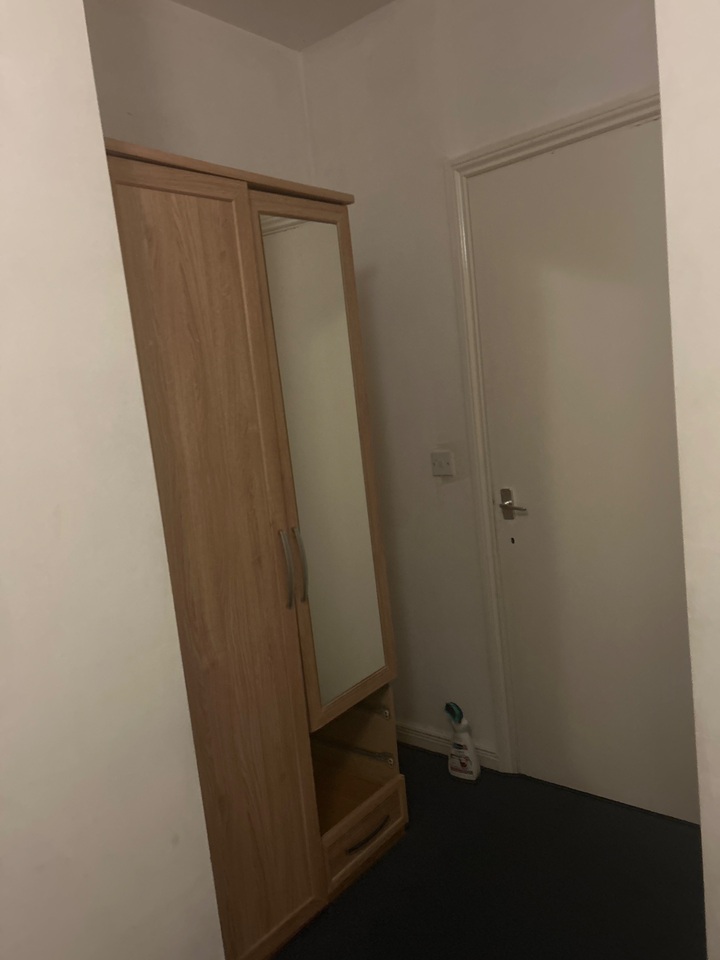 Additional image 9 of Room in a Shared House, North Road, N7, N1 7GU