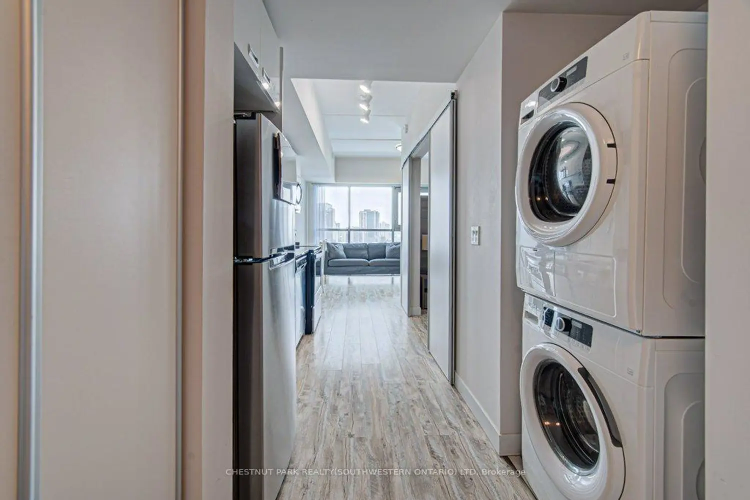 Additional image 7 of 257 Hemlock Street 606