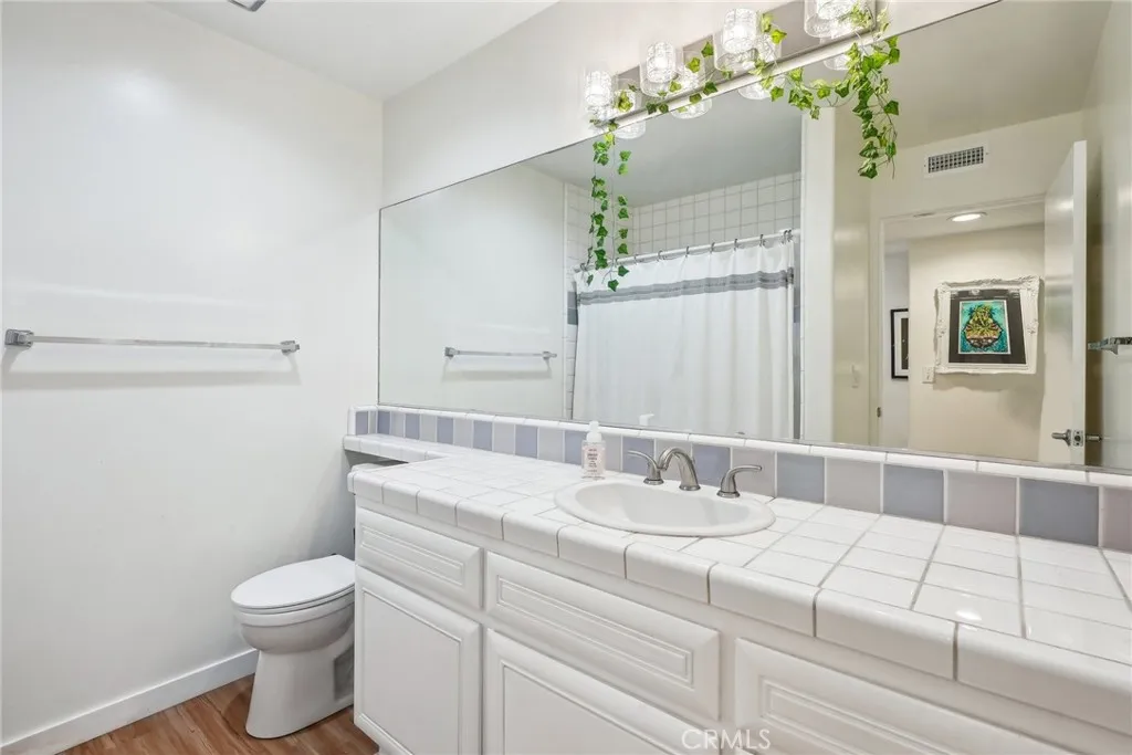 Additional image 74 of 221 S Francisca Avenue Unit A, Redondo Beach, CA 90277