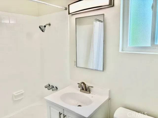 Additional image 33 of 12425 Harris Ave Unit 1, Lynwood, CA 90262