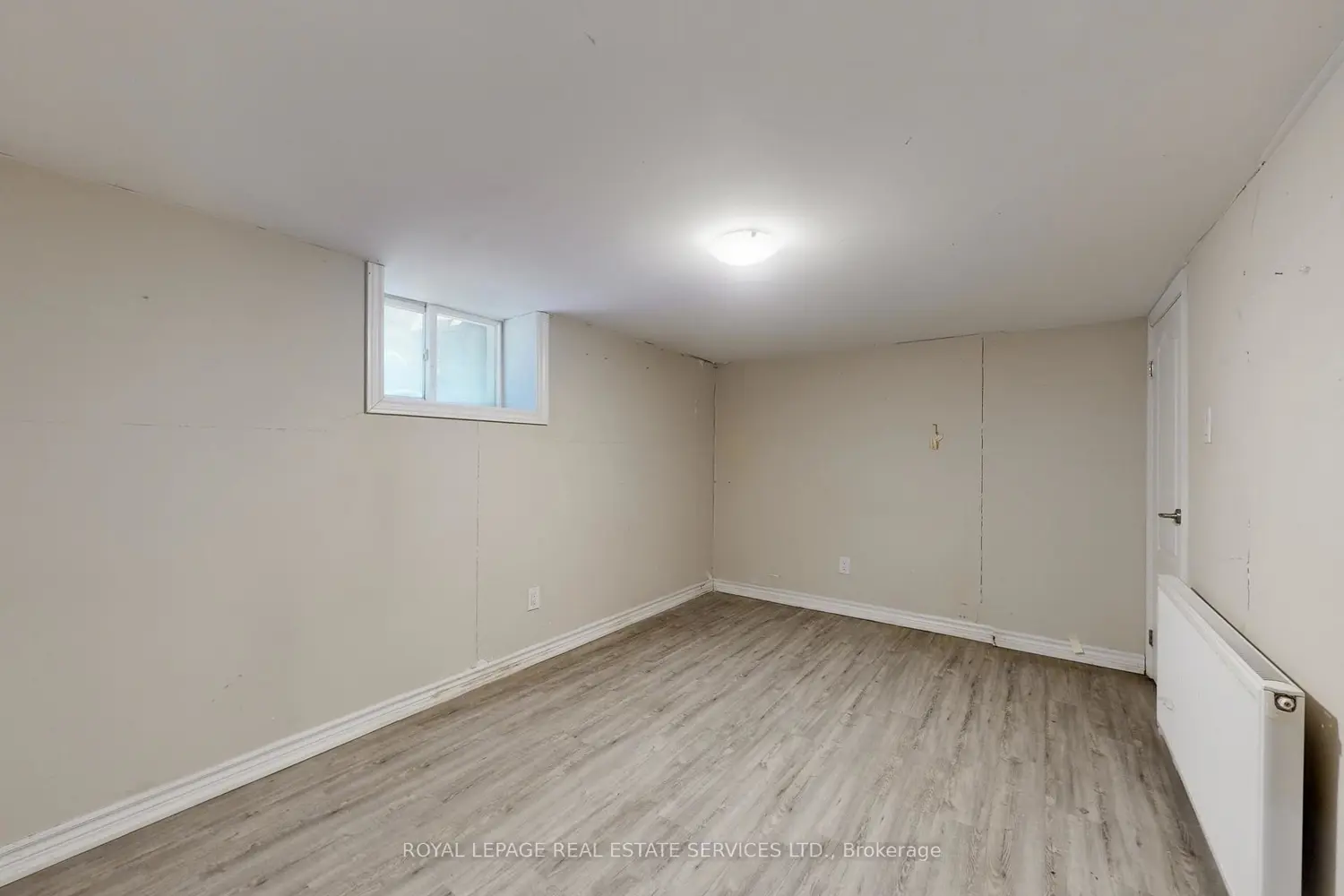 Additional image 19 of 89 Oriole Parkway