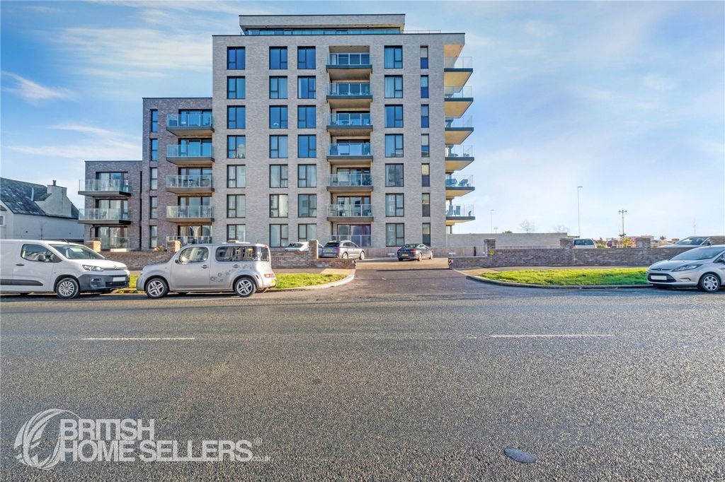 Additional image 13 of 3 bed flat for saleWest Parade, Worthing, West Sussex BN11
