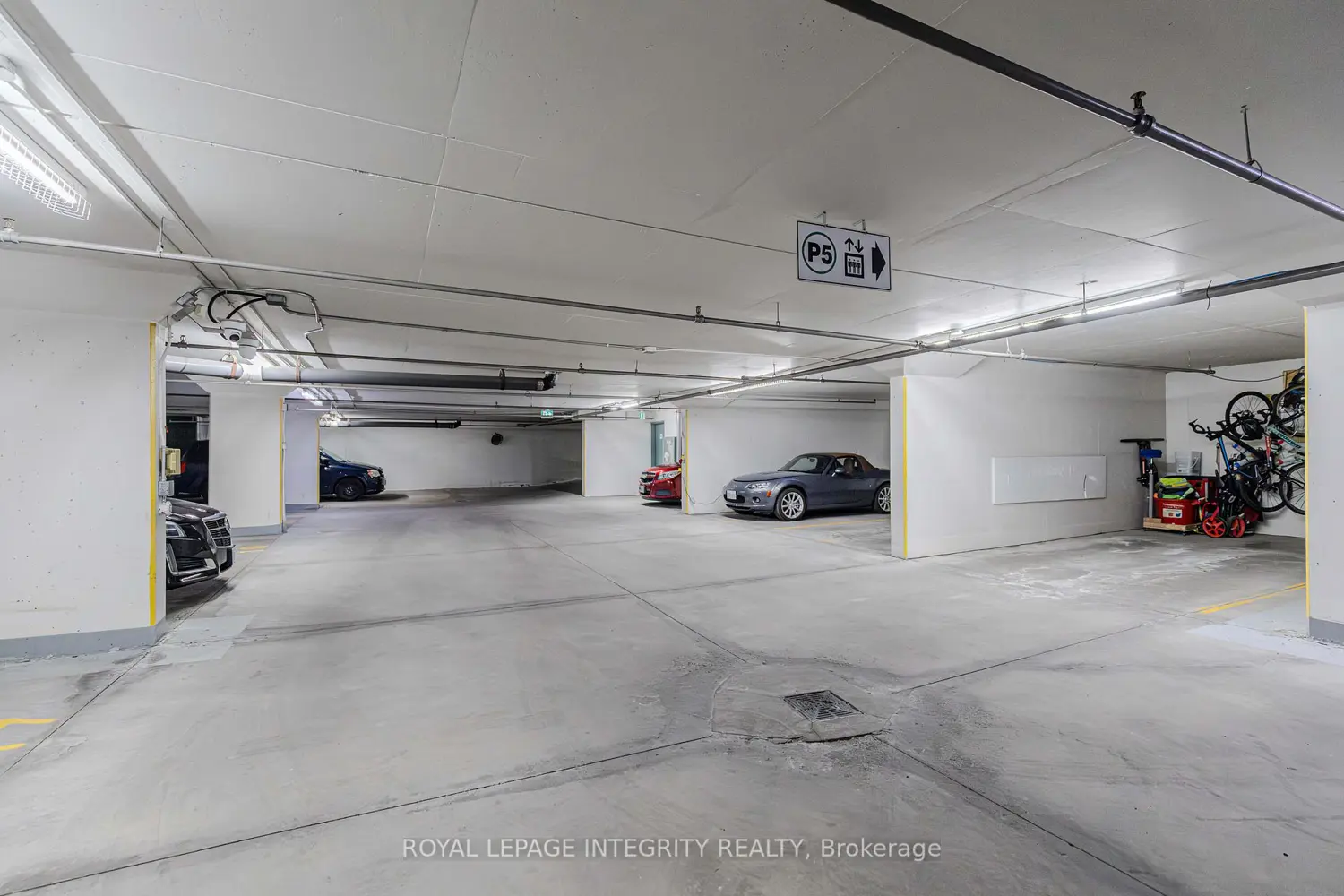 Additional image 8 of 3099 Carling Avenue 203