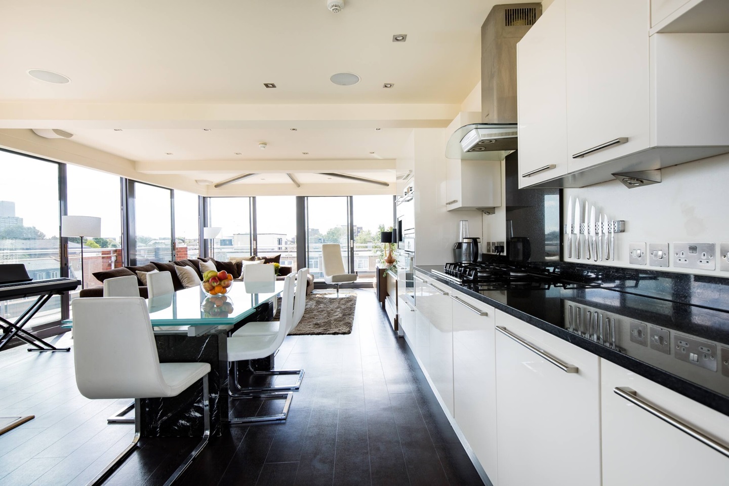 Additional image 3 of 3 Bed Flat, Redmans Road, E1, N1 7GU