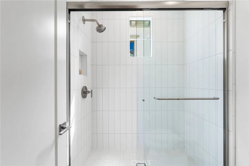 Additional image 71 of 120 Linda Vista, Irvine, CA 92618