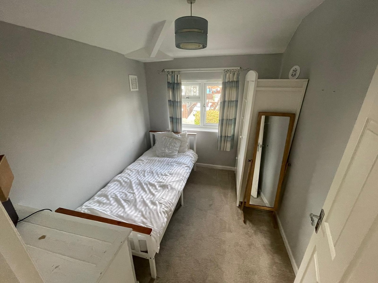 Additional image 8 of 3 Bed Semi-Detached House, Stanmore Mount, LS4, N1 7GU