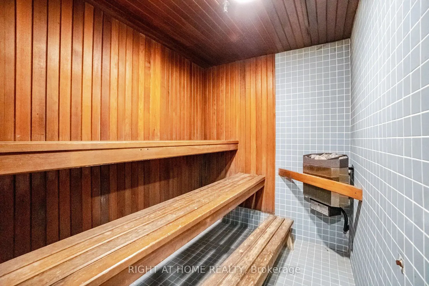 Additional image 7 of 1360 Rathburn Road 208