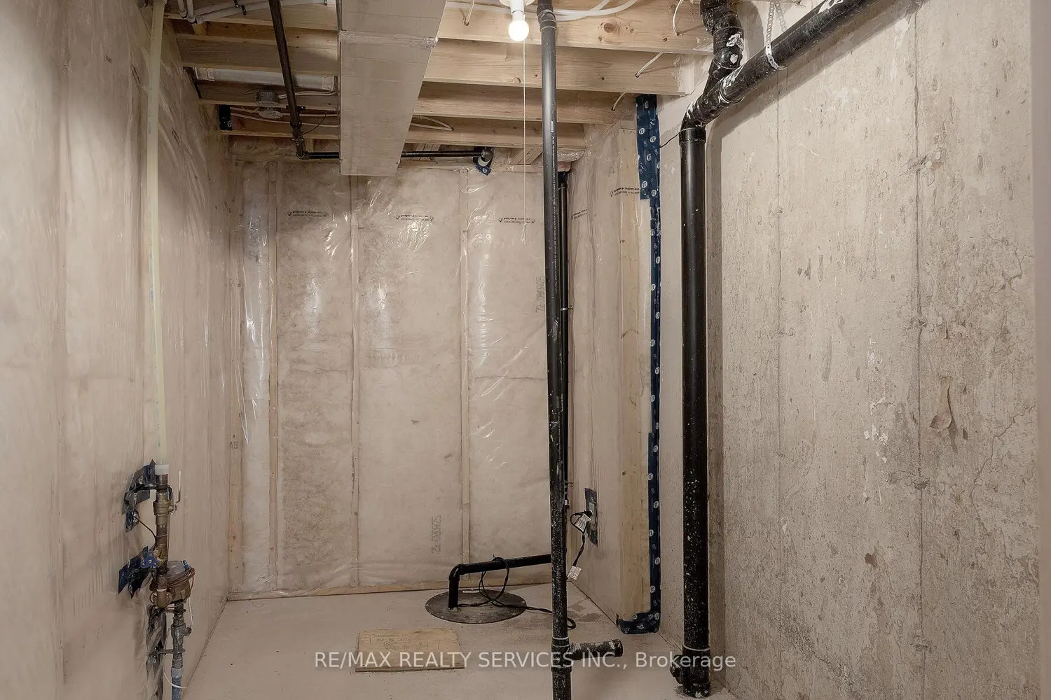 Additional image 19 of 25 Becker Street