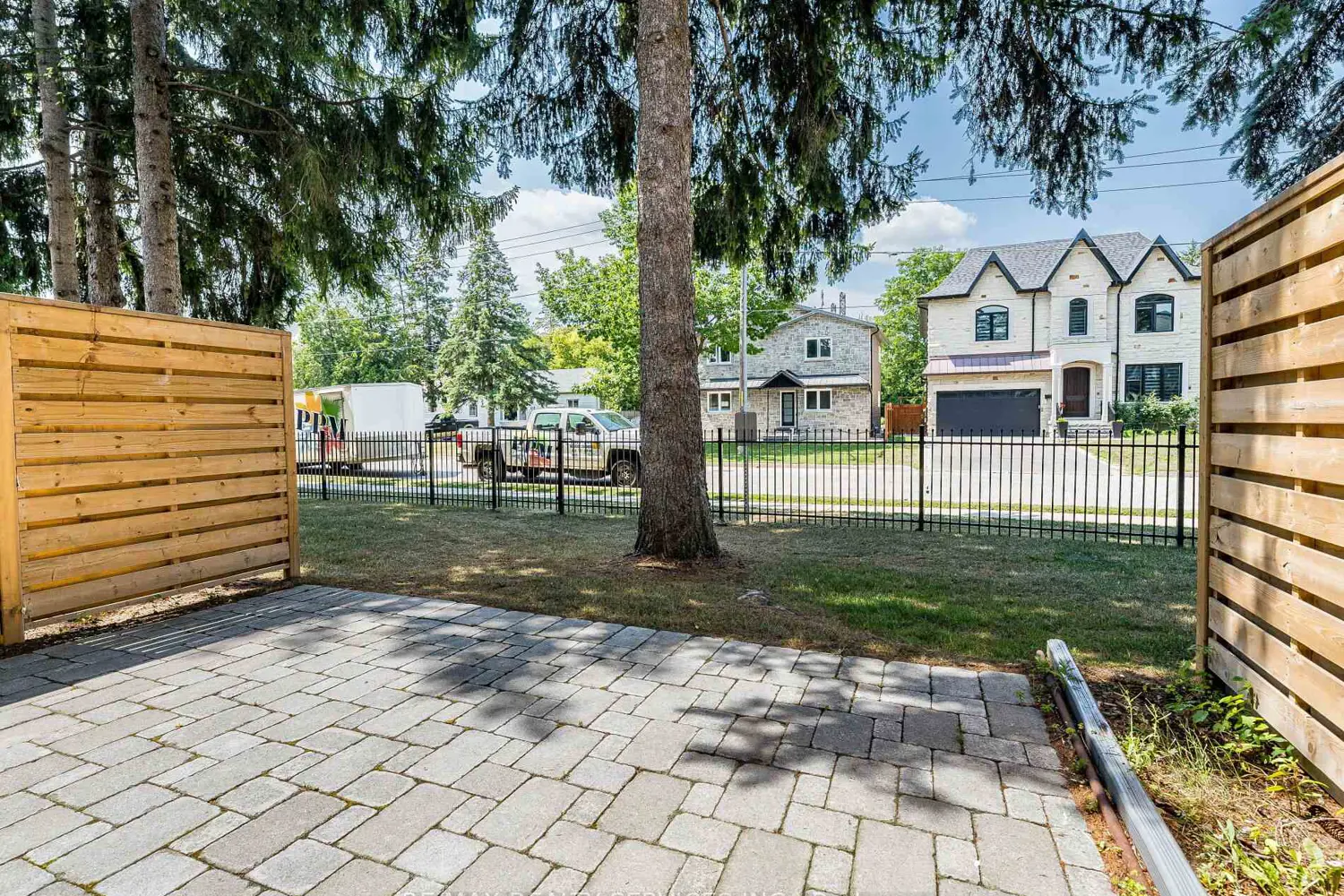 Additional image 19 of 1995 Royal Road 136