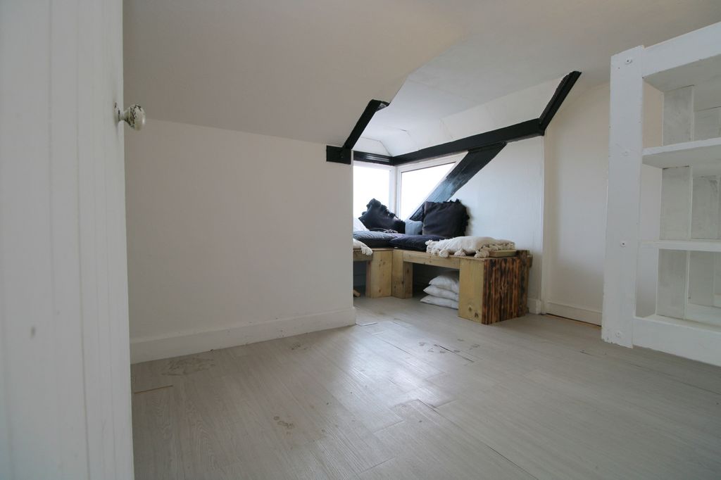 Additional image 14 of 2 bed flat for sale14 Marine Drive, Rhyl LL18