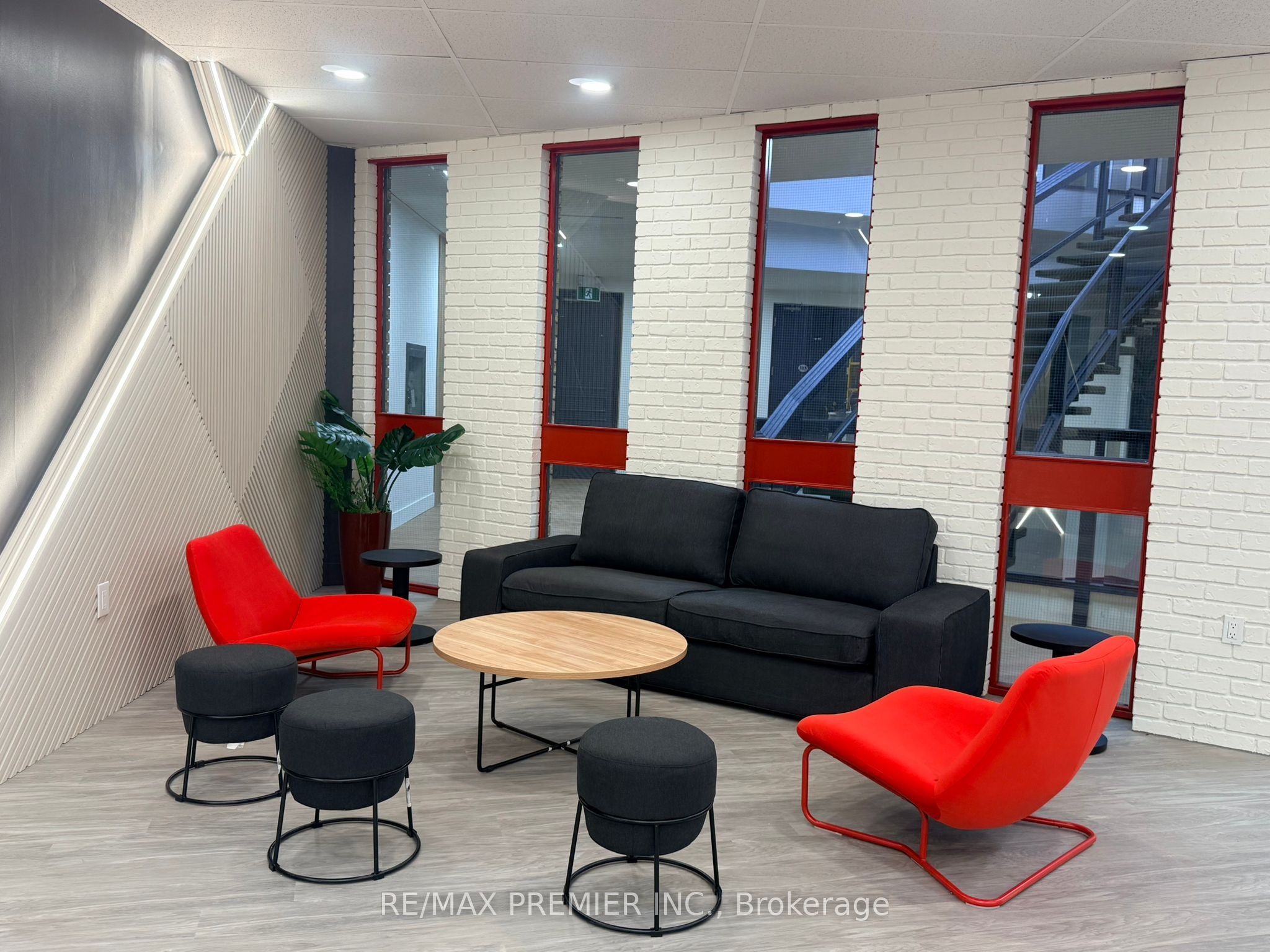 Additional image 6 of 302-08-3390 South Service Road, Burlington, ON, L7N 3J5