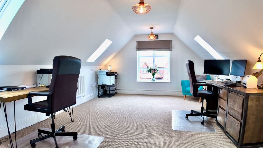 Additional image 72 of 5 bed detached house for saleOak Tree Rise, Newbridge NP11