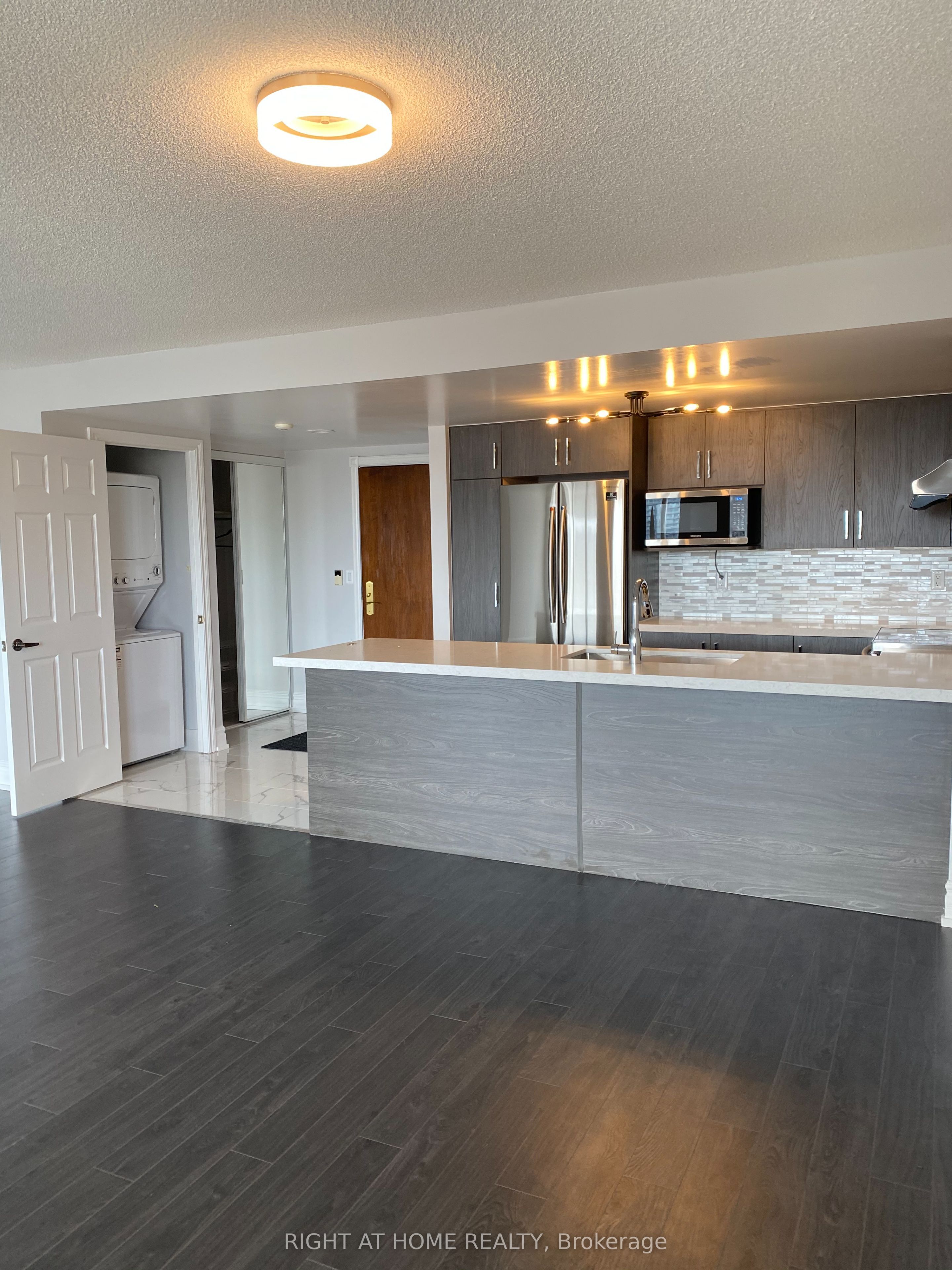 Additional image 5 of 811-130 Pond Drive, Markham, ON, L3T 7W5