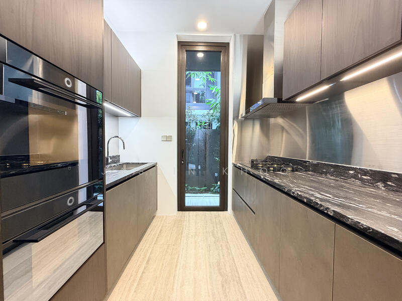 Additional image 6 of 🏠 District 10 Luxury Brand New Semi-Detached Home near Orchard