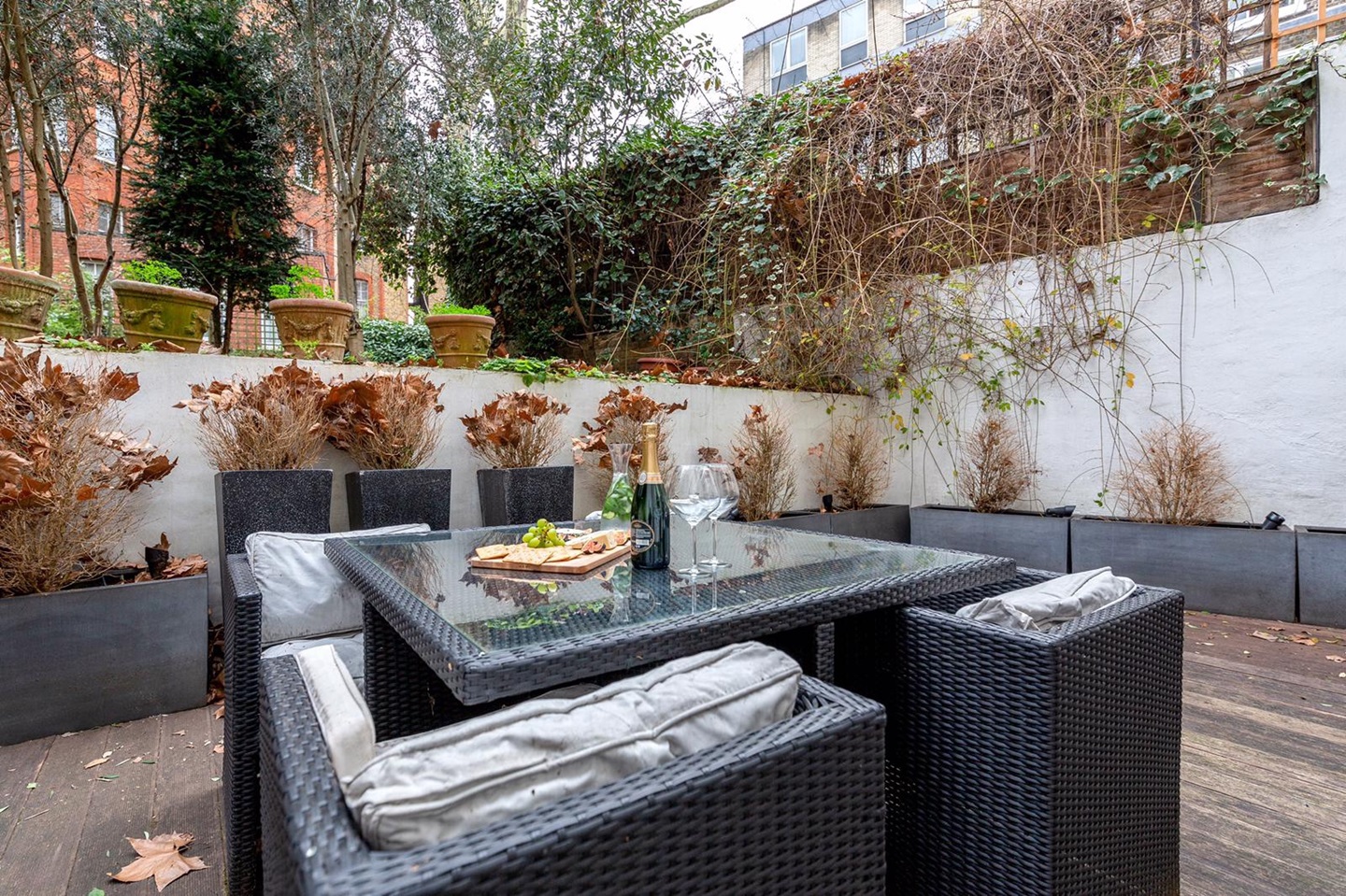 Additional image 3 of 4 Bed Flat, Lexham Gardens, W8, N1 7GU